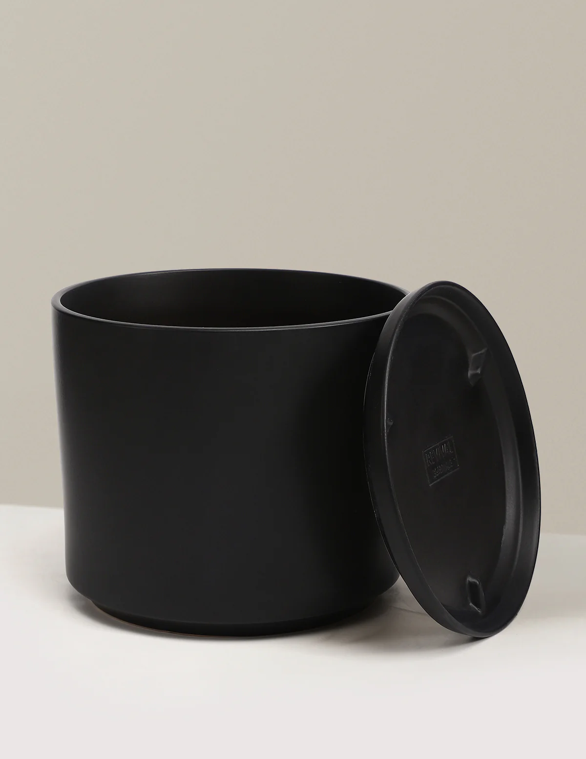 Revival Planter with Saucer - Image 4