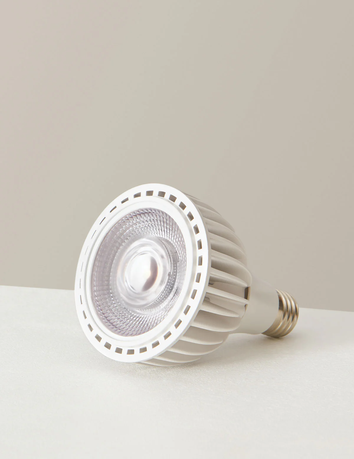 Vita Grow Light Bulb - Image 4